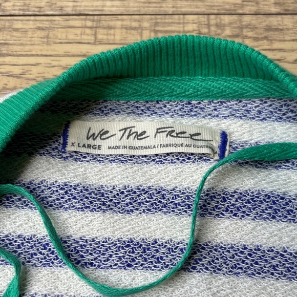 Women’s We The Free Oversized Classic Crewneck Striped Sweatshirt Size XL - Picture 2 of 6